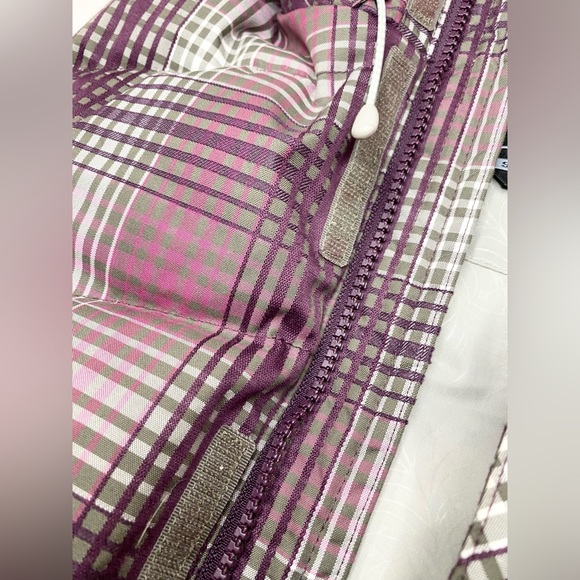 The North Face Furallure Vest - Picture 6 of 12